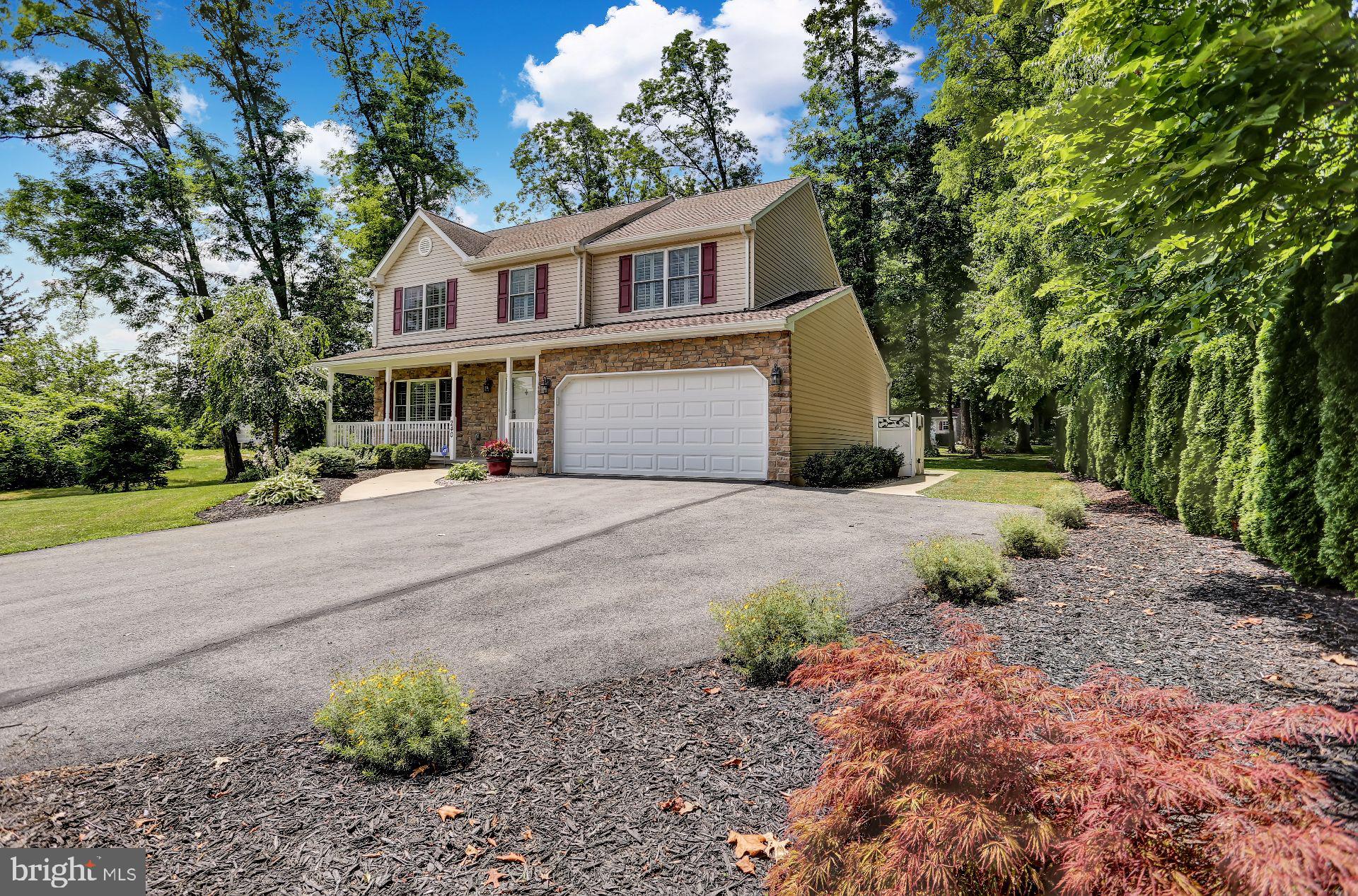 240 Krocks Road Allentown, PA 18104 - Photo 2 of 39 Gallery Image 2