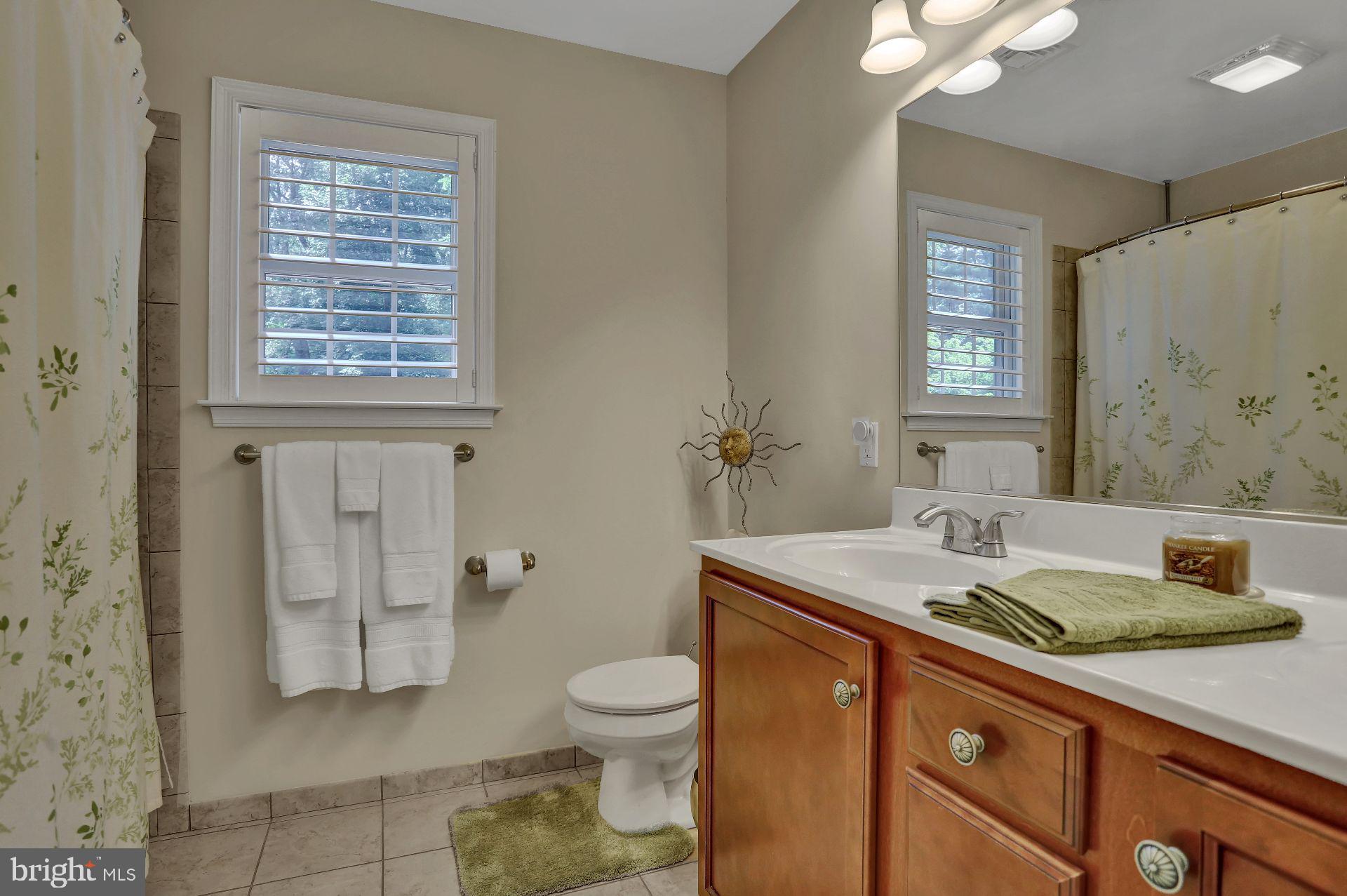240 Krocks Road Allentown, PA 18104 - Photo 12 of 39 Gallery Image 12