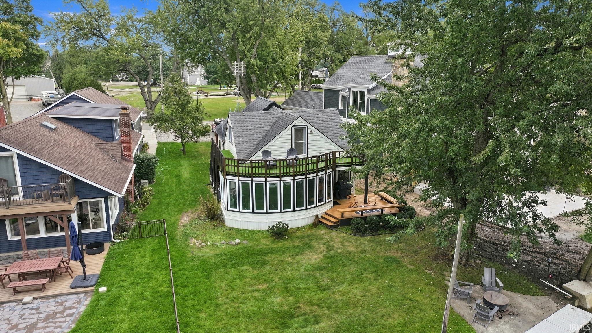 519 East Lake View Road Syracuse, IN 46567 - Photo 37 of 50 Gallery Image 37