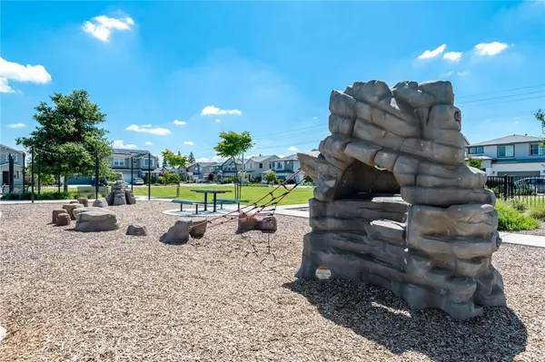 $435,000 | 3049 North Dudley Street, Visalia, CA 93291