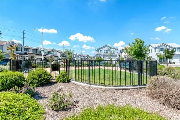 $435,000 | 3049 North Dudley Street, Visalia, CA 93291