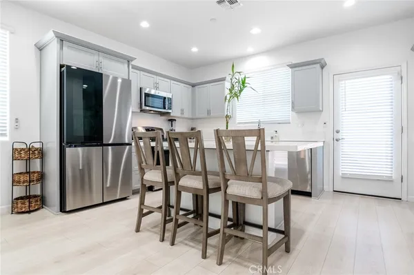 $435,000 | 3049 North Dudley Street, Visalia, CA 93291