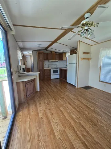 $850 | 4105 US Highway 27 South, Unit LOT B, Sebring, FL 33870