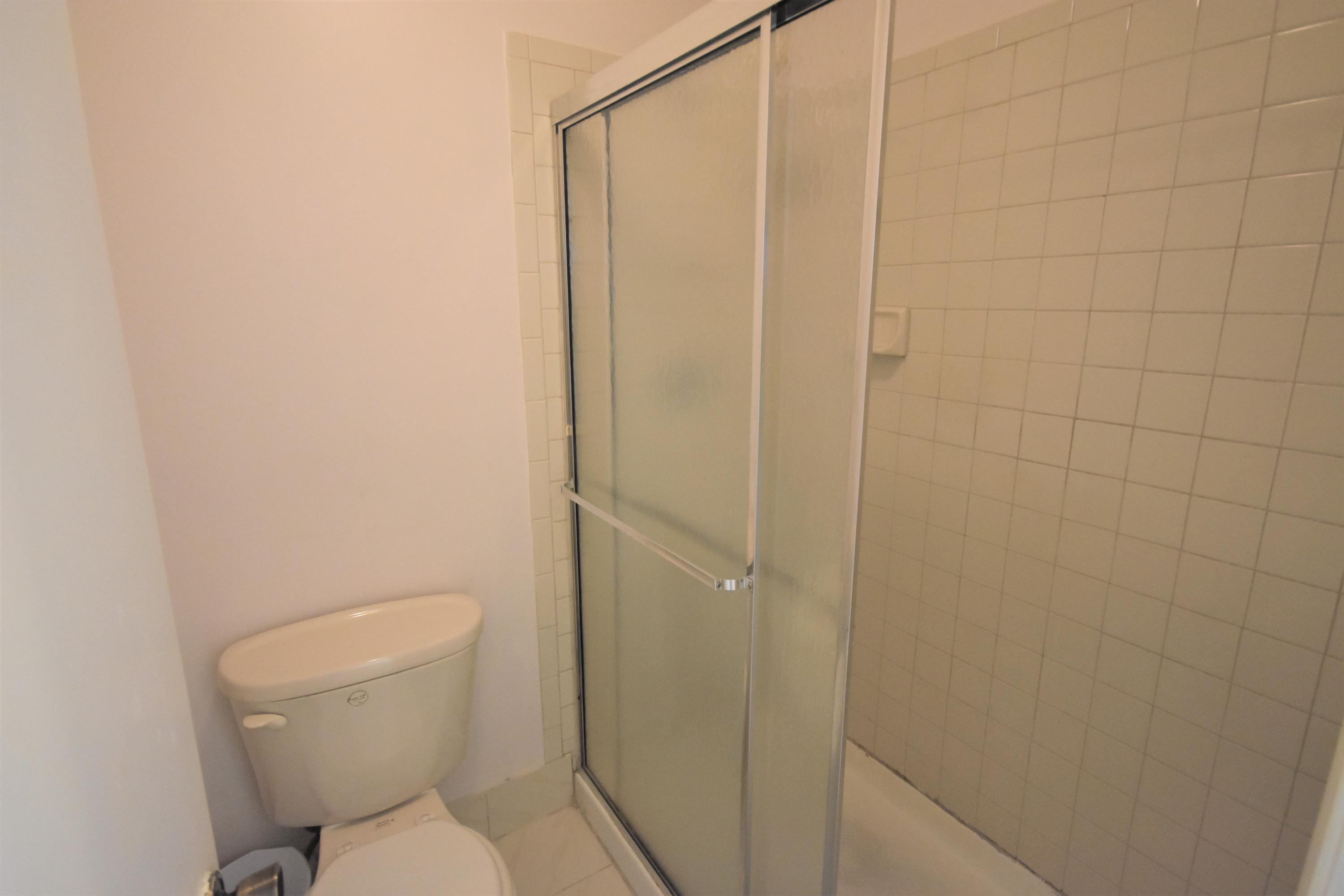 8840 Southwest 22nd Street, Unit 42C Boca Raton, FL 33433 - Photo 15 of 18 Master Bathroom