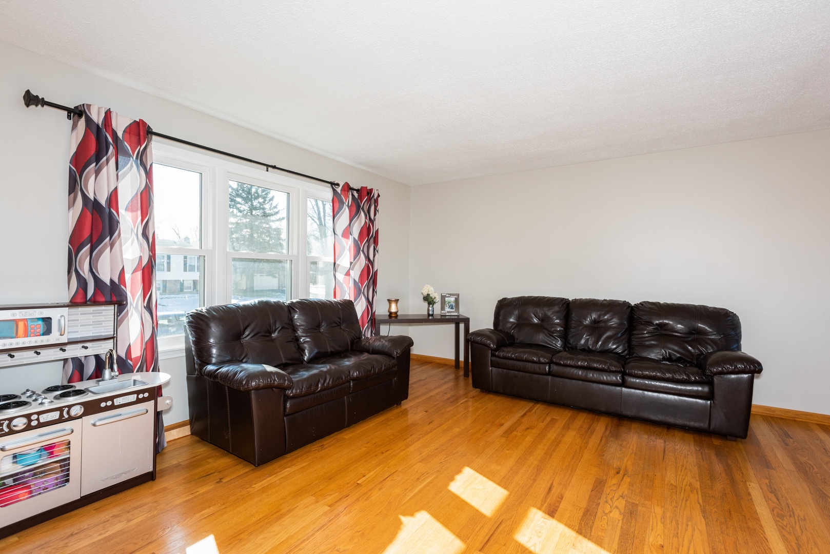 148 Wedgewood Way Bolingbrook, IL 60440 - Photo 3 of 18