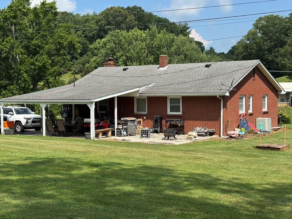 1232 Green Valley Road Lebanon, VA 24266 - Photo 21 of 25 Gallery Image 21