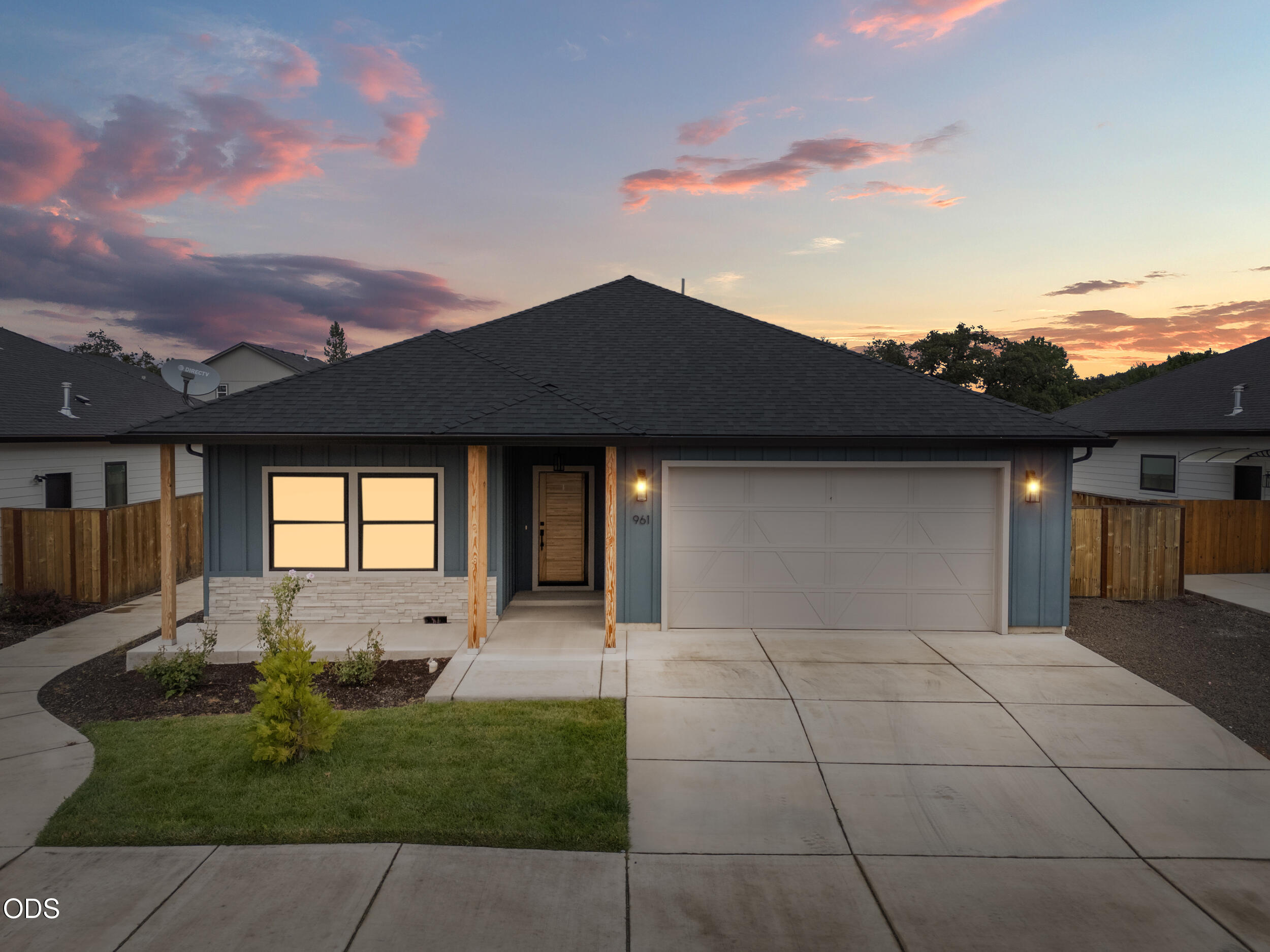 961 Arrowhead Trail Eagle Point, OR 97524 - Photo 46 of 47