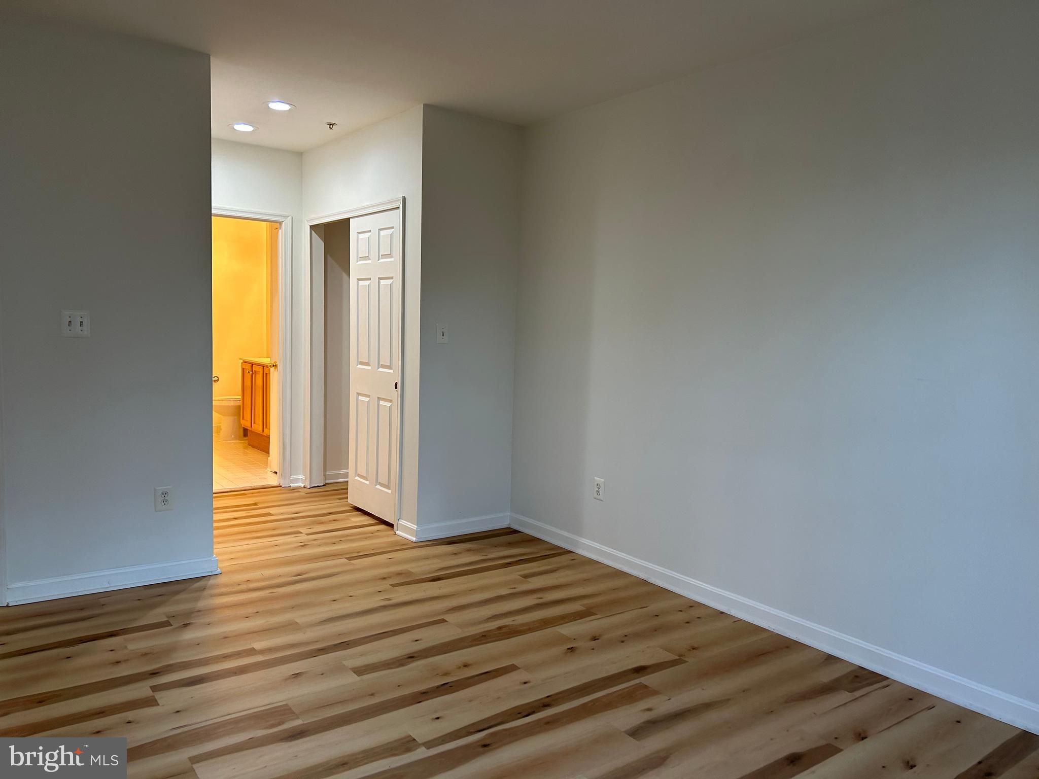12709 Found Stone Road, Unit 6105 Germantown, MD 20876 - Photo 24 of 37 Gallery Image 24