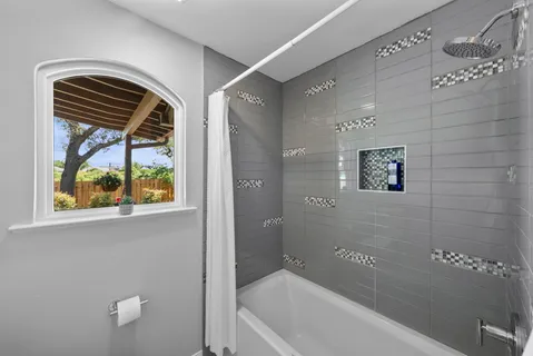 $718,900 | 4411 Bilboa Drive, Austin, TX 78759