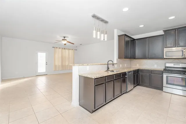 $2,400 | 437 Lipizzan Lane, Celina, TX 75009