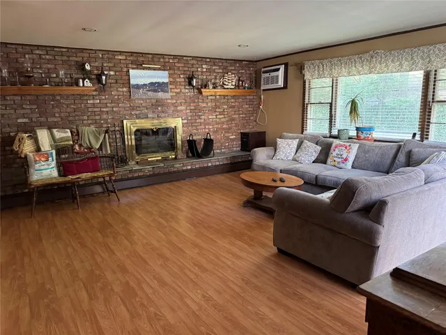 $760,000 | 3203 Poplar Place, Wantagh, NY 11793