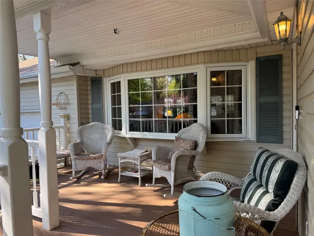 $760,000 | 3203 Poplar Place, Wantagh, NY 11793