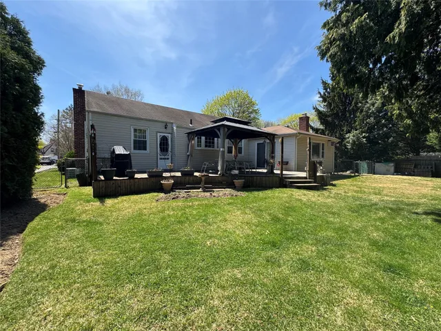 $760,000 | 3203 Poplar Place, Wantagh, NY 11793