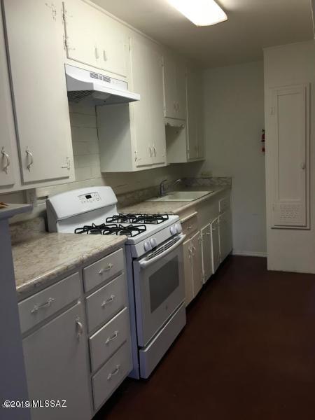 1212 North Richey Boulevard Tucson, AZ 85716 - Photo 2 of 15