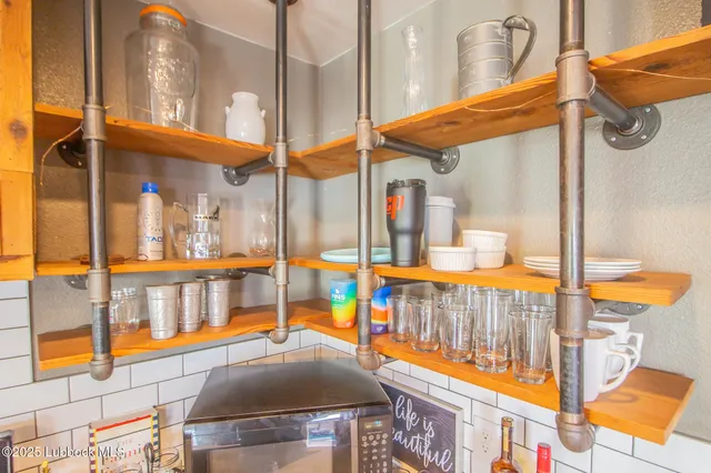 $474,000 | 119 Pony Express Trail, Lubbock, TX 79404