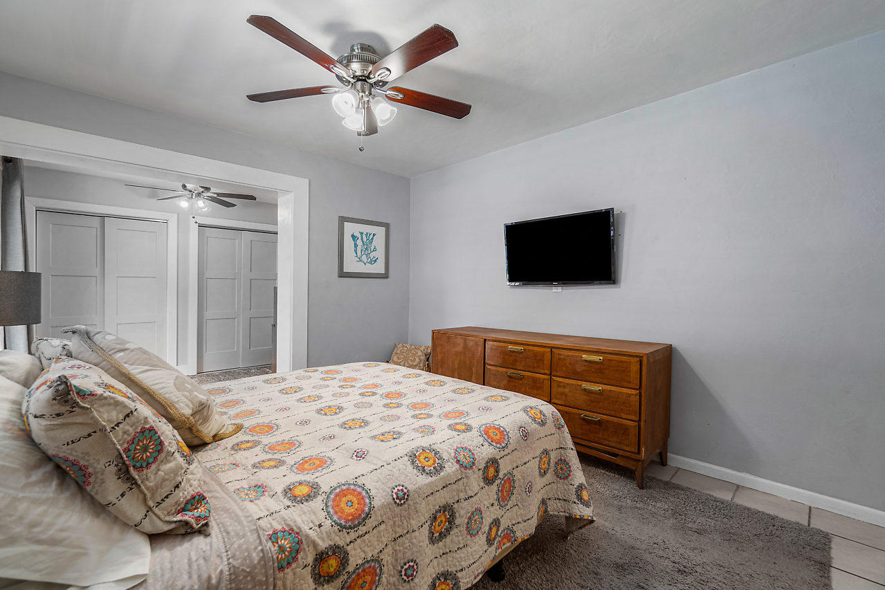 1502 High Ridge Road Lake Worth Beach, FL 33461 - Photo 20 of 41 019-1502HighRidgeRd-LakeWorth-FL-small