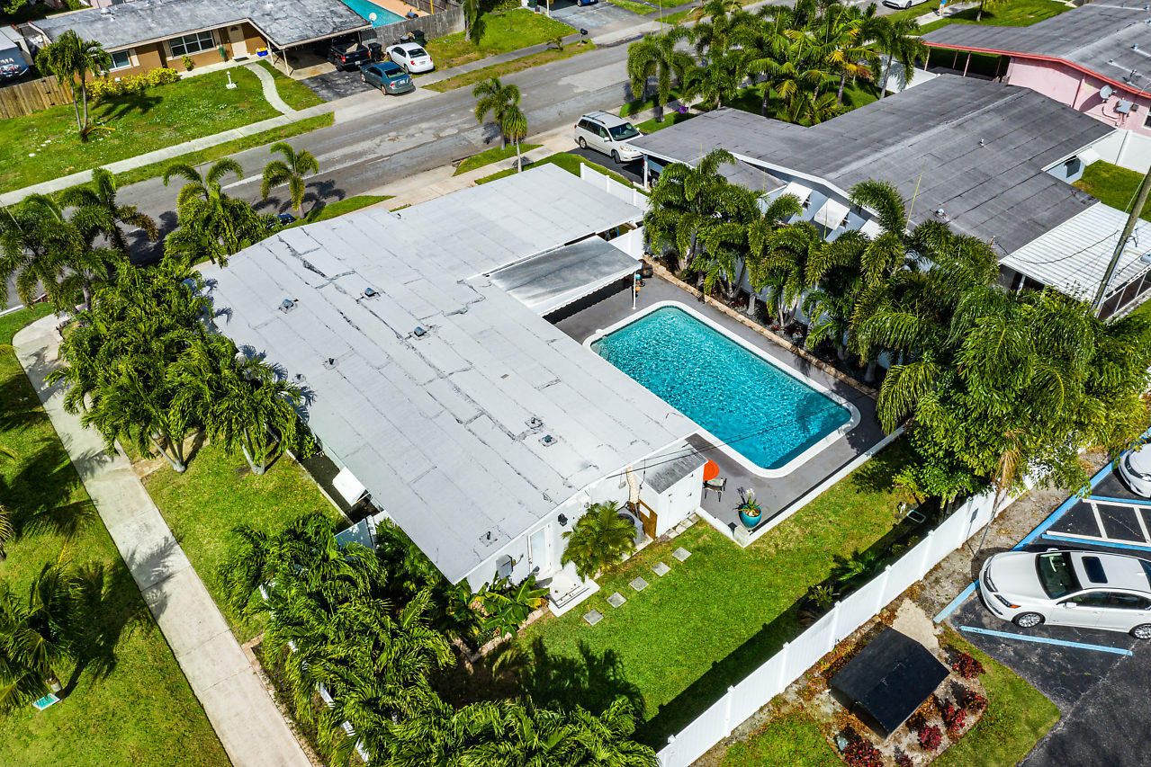 1502 High Ridge Road Lake Worth Beach, FL 33461 - Photo 33 of 41 032-1502HighRidgeRd-LakeWorth-FL-small
