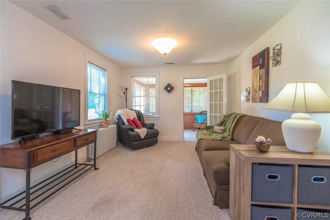 5201 Coxson Road Sandston, VA 23150 - Photo 9 of 46 Gallery Image 9