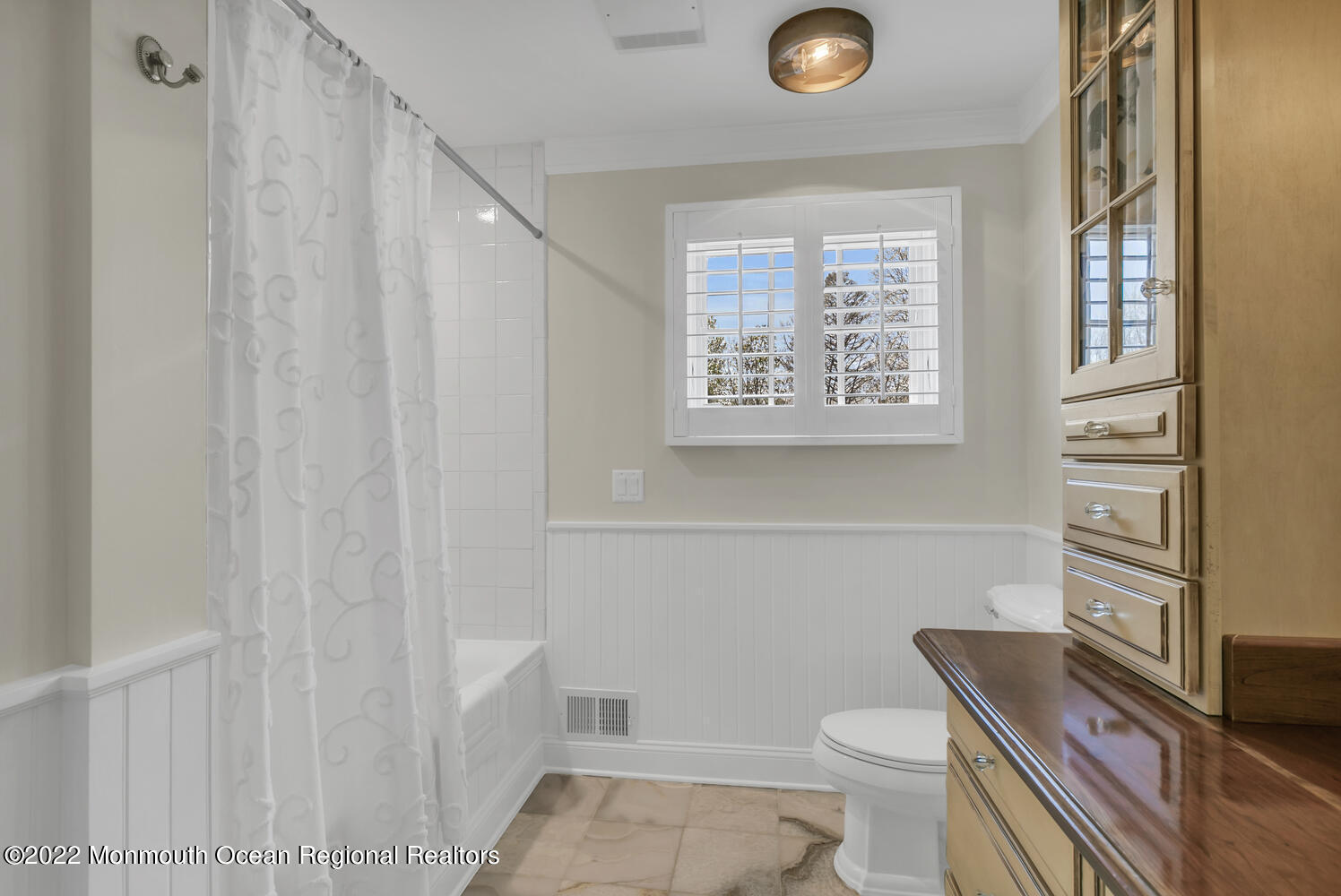 4 Tuxedo Road Rumson, NJ 07760 - Photo 34 of 47 4 Tuxedo Rd Rumson NJ 07760-large-007-00