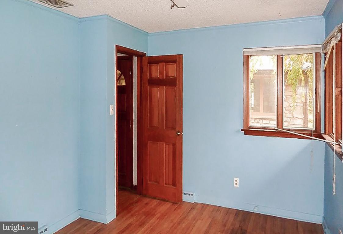 89 Flocktown Road Long Valley, NJ 07853 - Photo 14 of 25