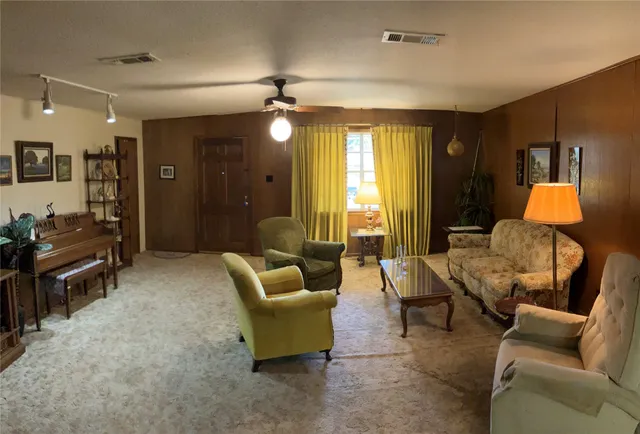 $175,000 | 1006 Clear Spring Drive, Brenham, TX 77833