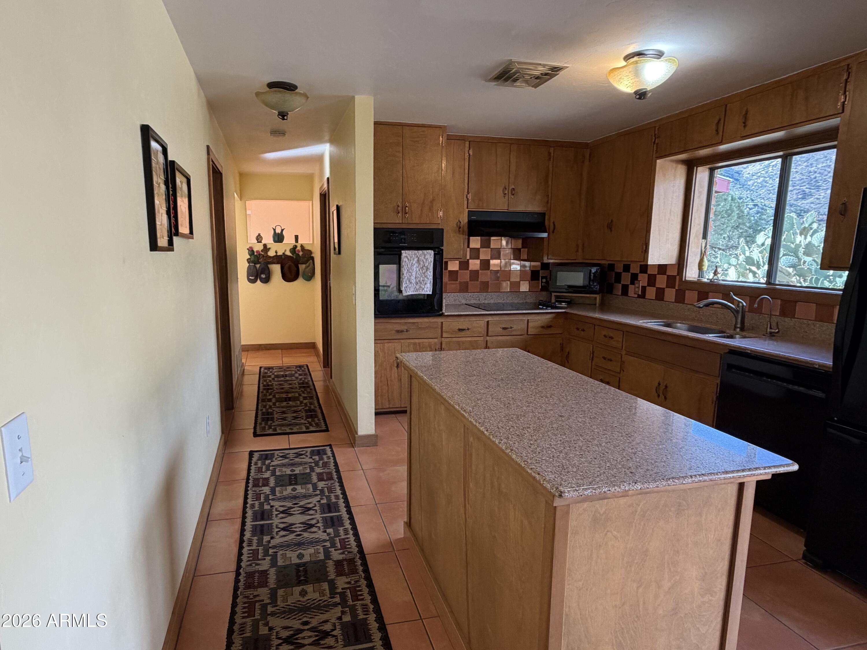 104 D Locklin Avenue Bisbee, AZ 85603 - Photo 13 of 42 13) 67531-6989174185471