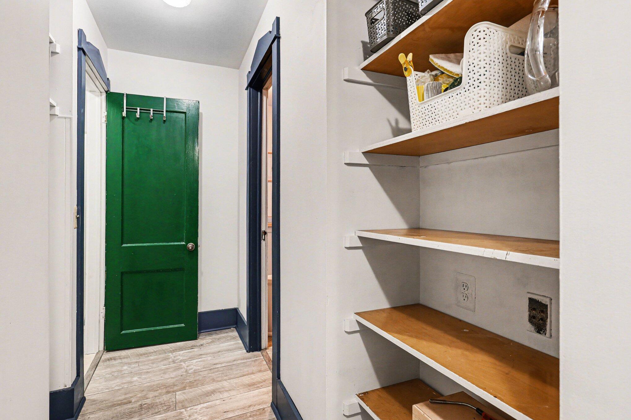 2520 Roys Avenue Southwest Wyoming, MI 49519 - Photo 17 of 32 Hallway Storage - Upper Level