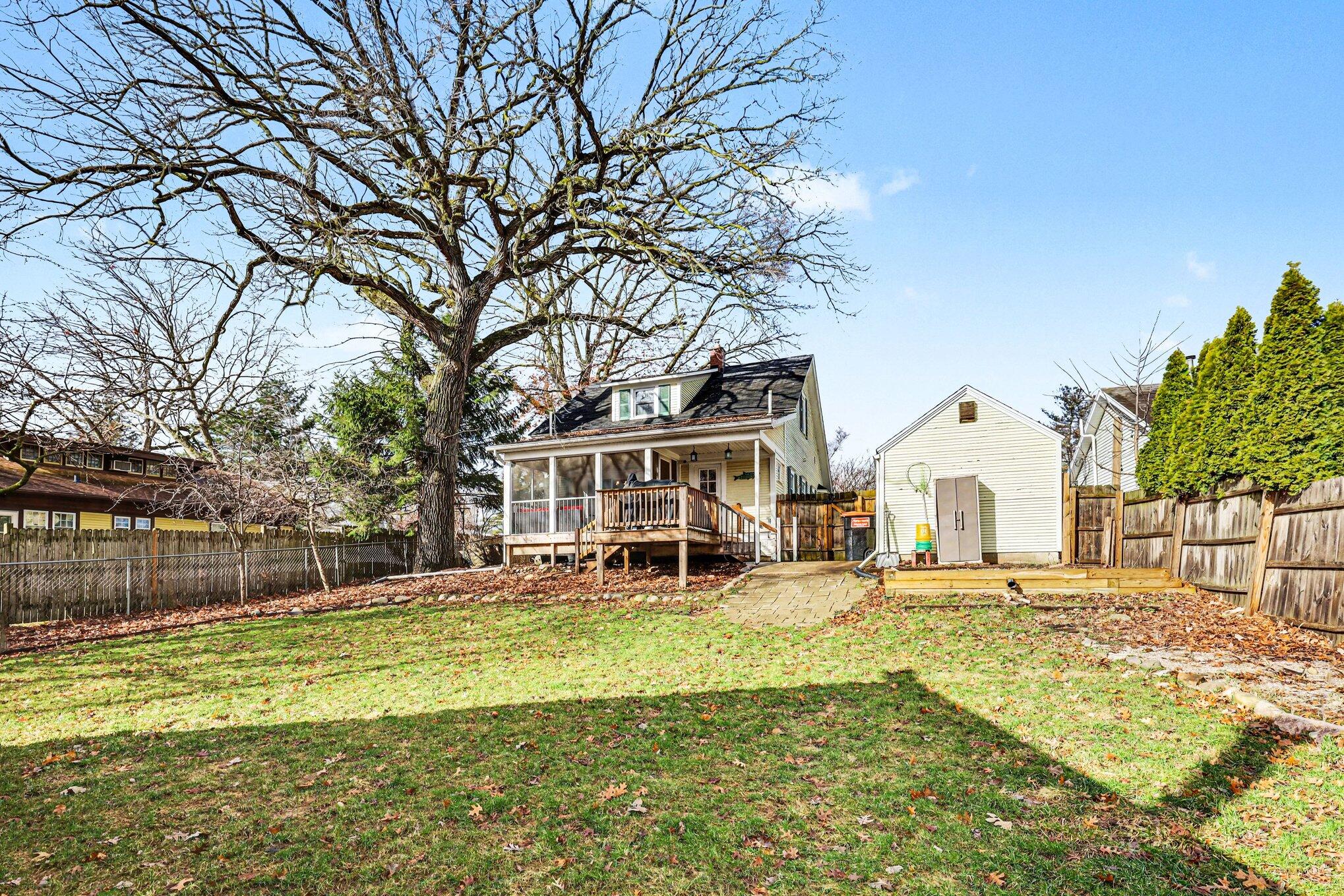 2520 Roys Avenue Southwest Wyoming, MI 49519 - Photo 25 of 32 Back View