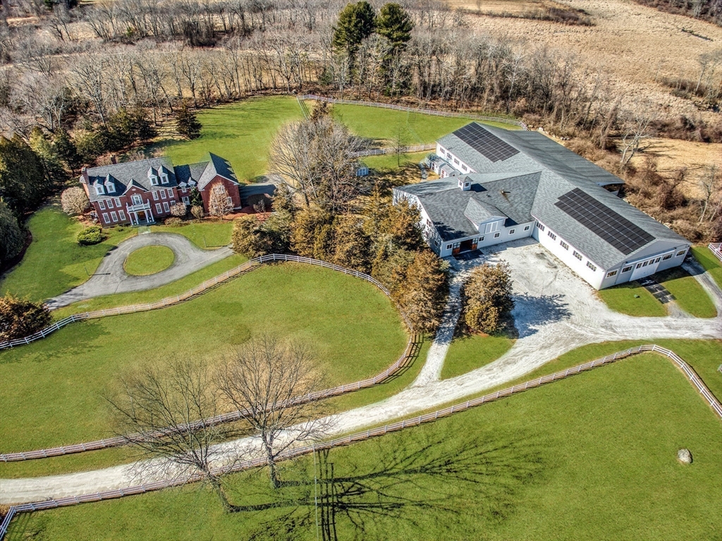 286 Shadyside Avenue Concord, MA 01742 - Photo 1 of 35 a view of a swimming pool with a yard