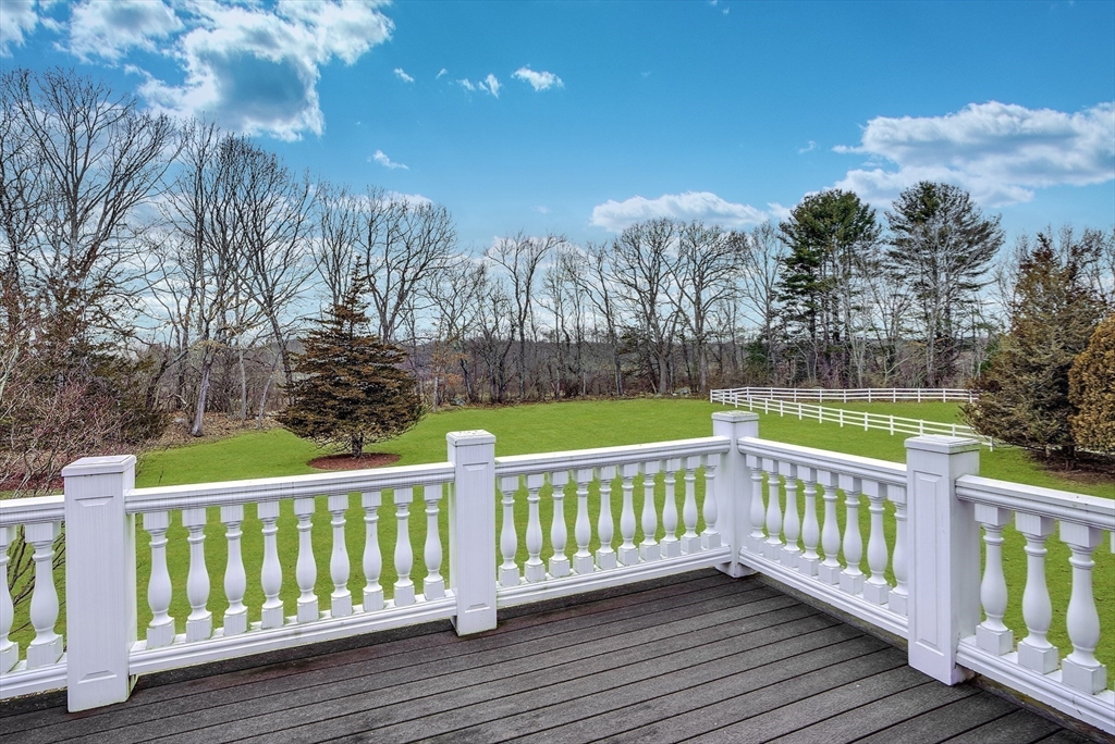 286 Shadyside Avenue Concord, MA 01742 - Photo 18 of 35 a view of a wooden deck