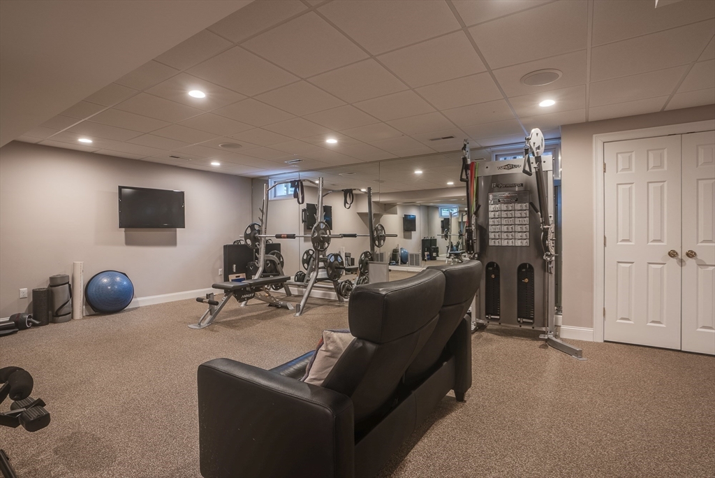 286 Shadyside Avenue Concord, MA 01742 - Photo 24 of 35 a view of a room with gym equipment