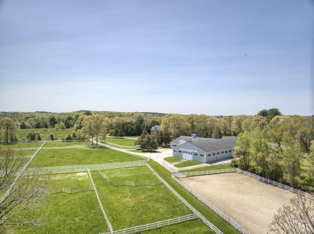 286 Shadyside Avenue Concord, MA 01742 - Photo 35 of 35 a view of a tennis court