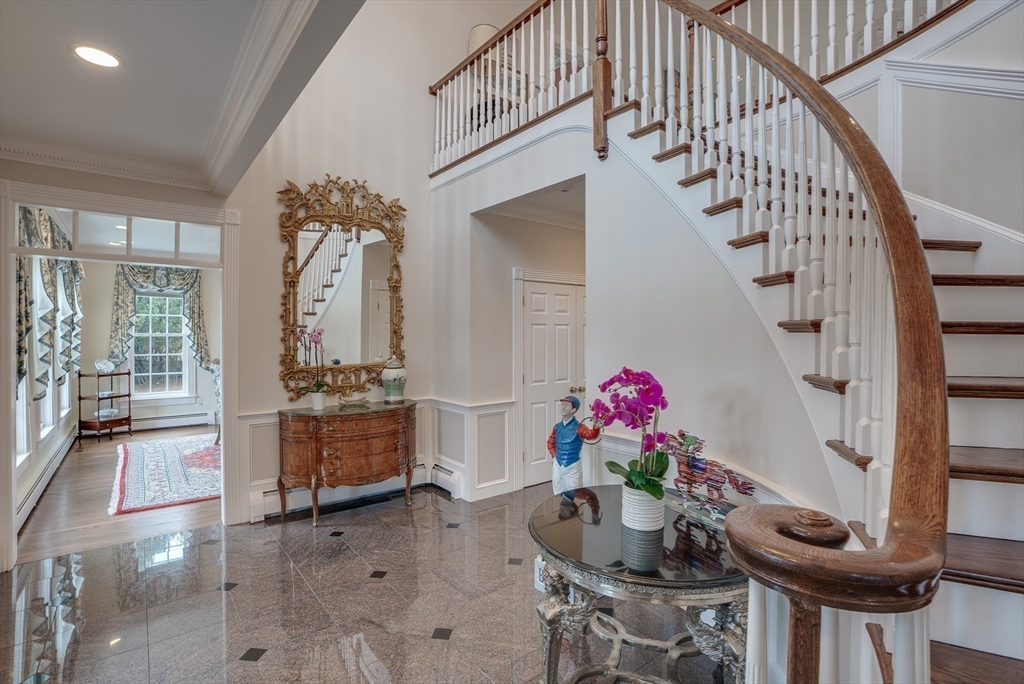 286 Shadyside Avenue Concord, MA 01742 - Photo 4 of 35 a view of entryway and hall