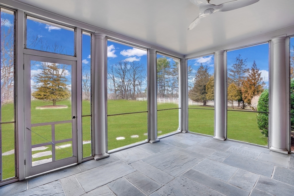 286 Shadyside Avenue Concord, MA 01742 - Photo 8 of 35 a view of an empty room with a large window