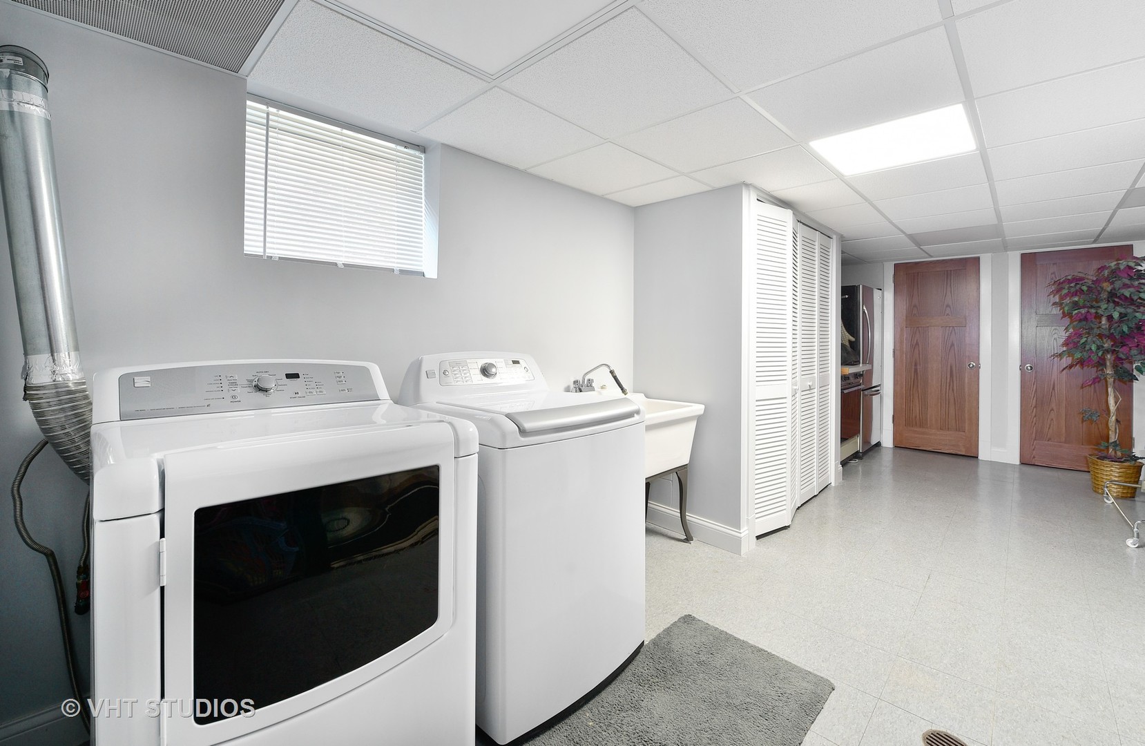 278 Northwood Road Riverside, IL 60546 - Photo 22 of 40