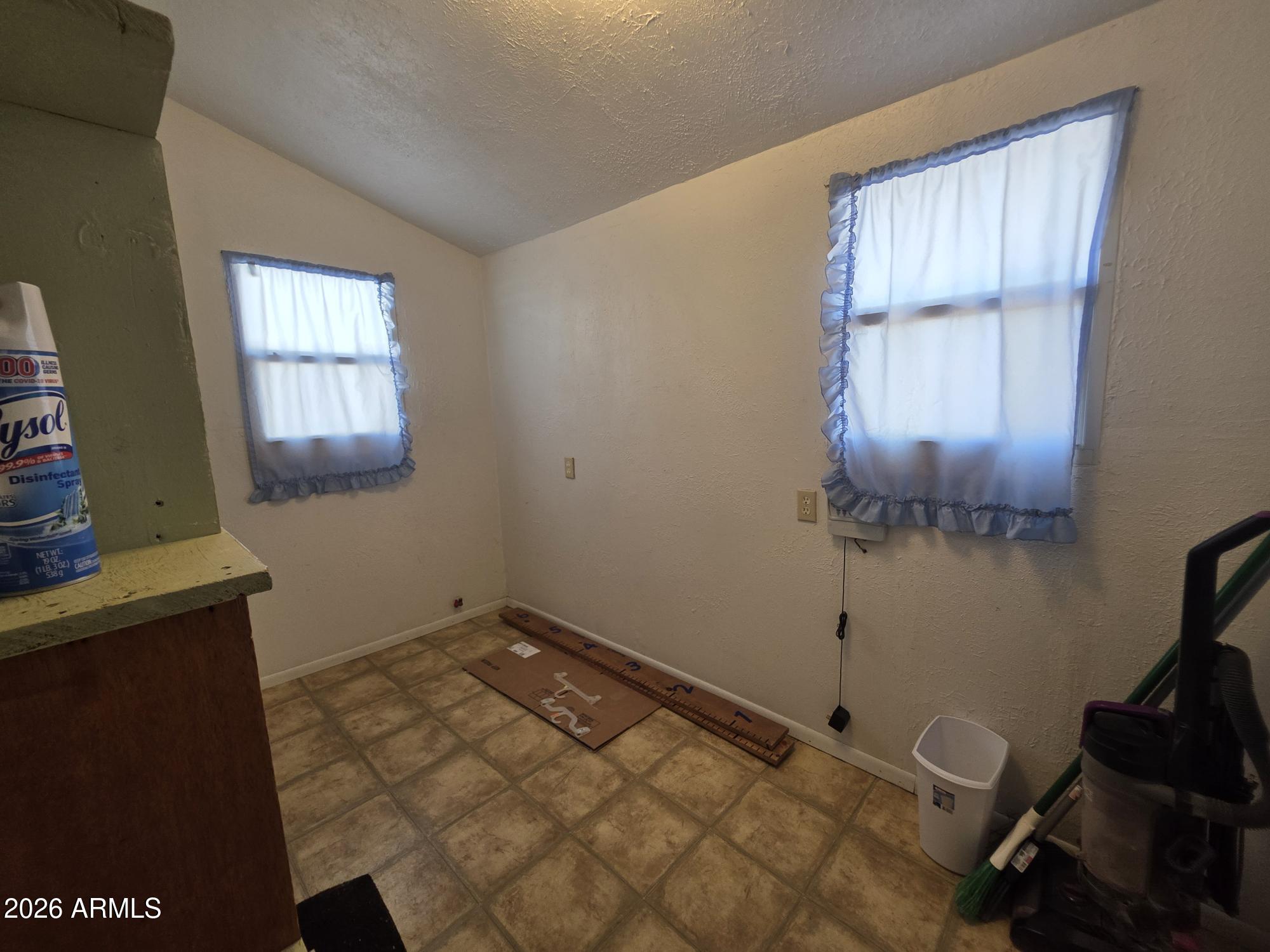 1236 East 13th Street Douglas, AZ 85607 - Photo 23 of 31 1236 13th 1st bedroom