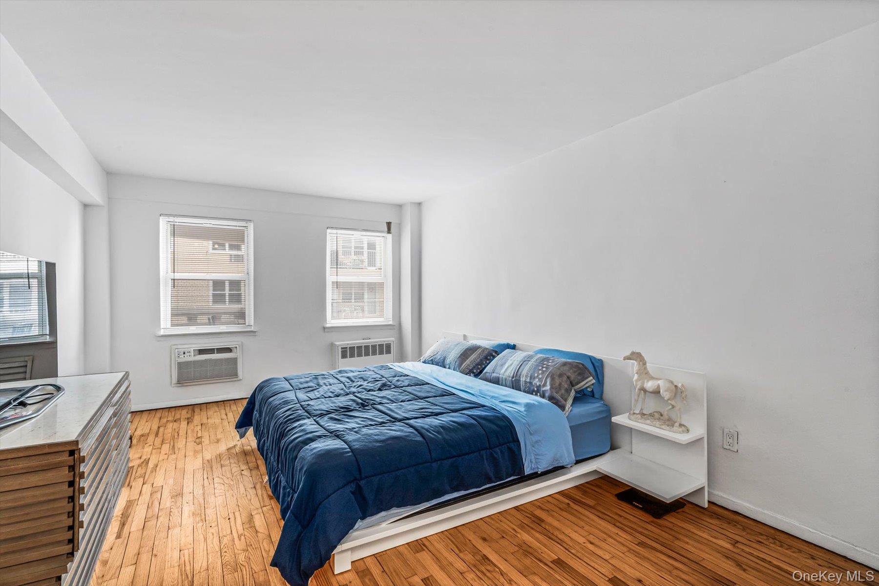 600 Shore Road, Unit 5B Long Beach, NY 11561 - Photo 16 of 27