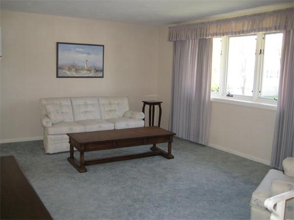 3 Nancy Circle Maynard, MA 01754 - Photo 2 of 13 Gallery Image 2