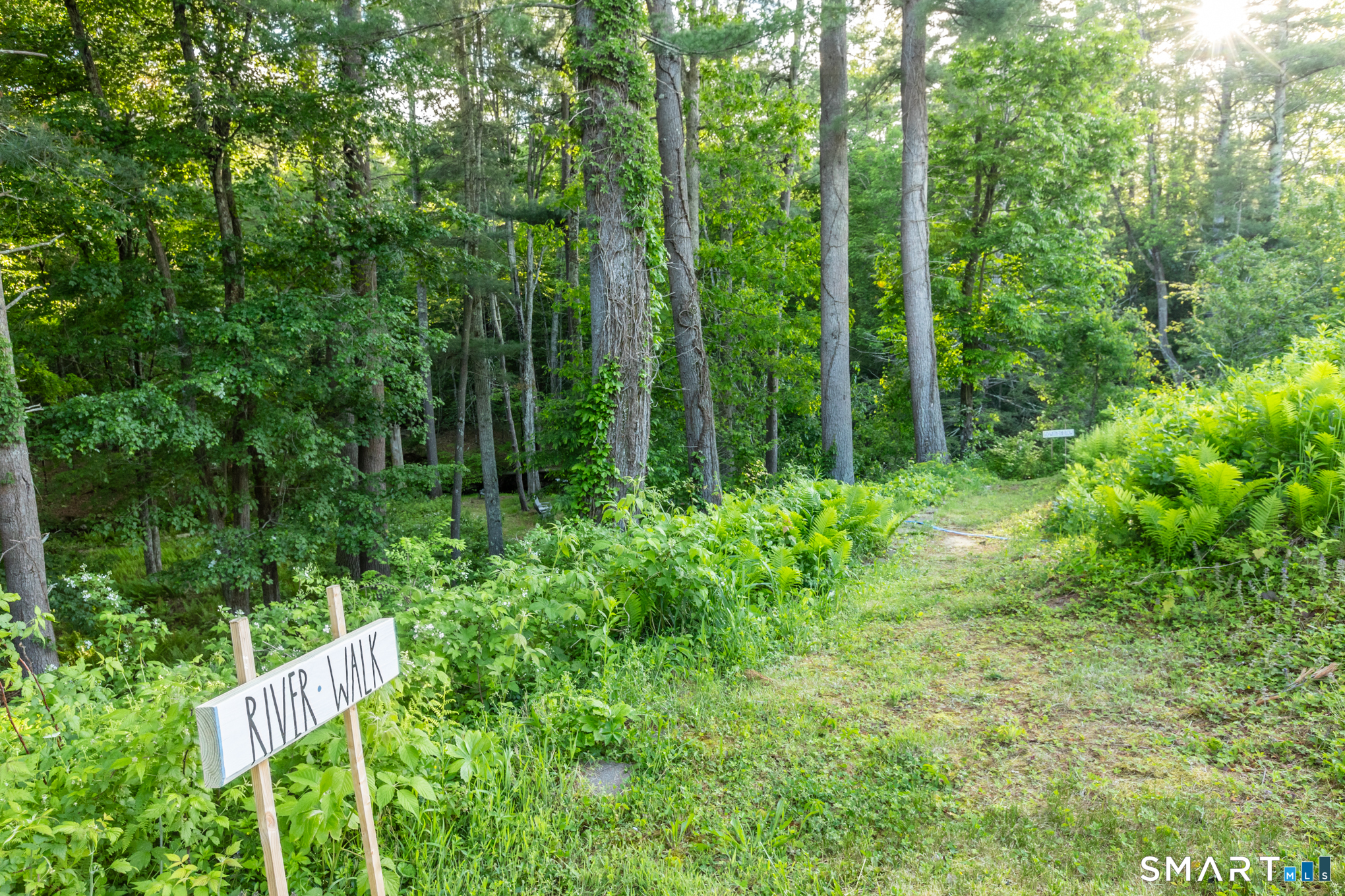 16 Pine Ridge Lane Mansfield, CT 06250 - Photo 5 of 40