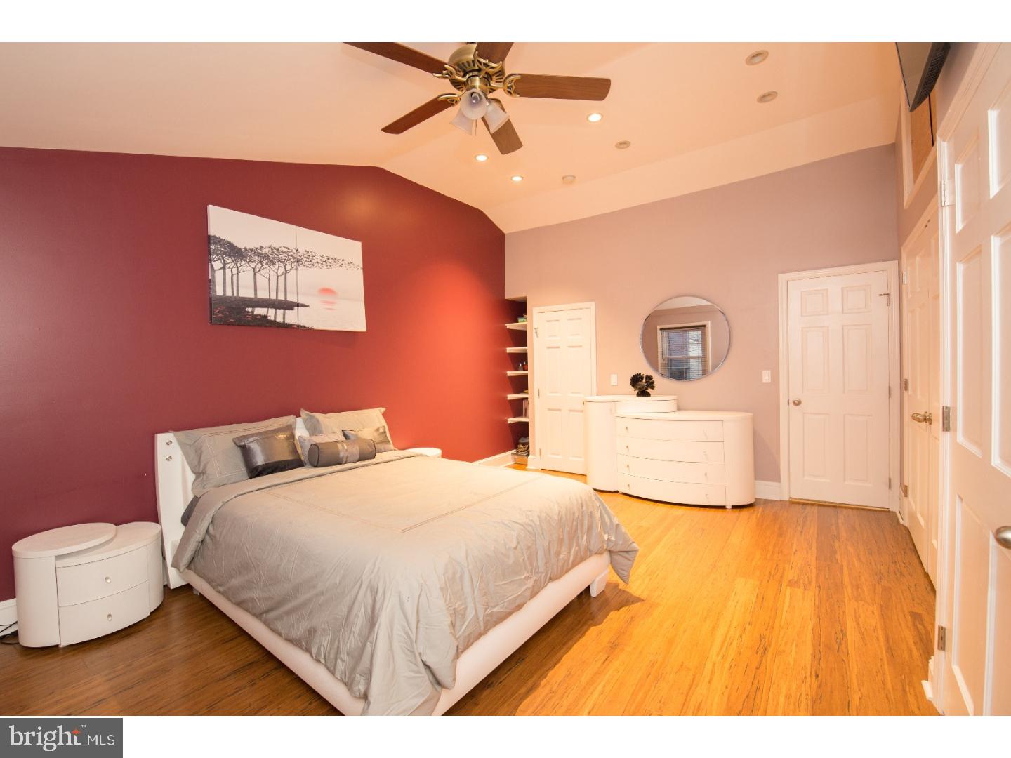 1839 Addison Street Philadelphia, PA 19146 - Photo 18 of 25 Gallery Image 18
