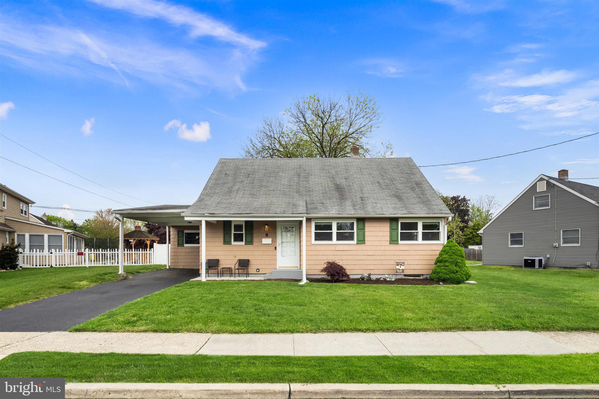 8 Cumberland Road Hamilton, NJ 08690 - Photo 2 of 25