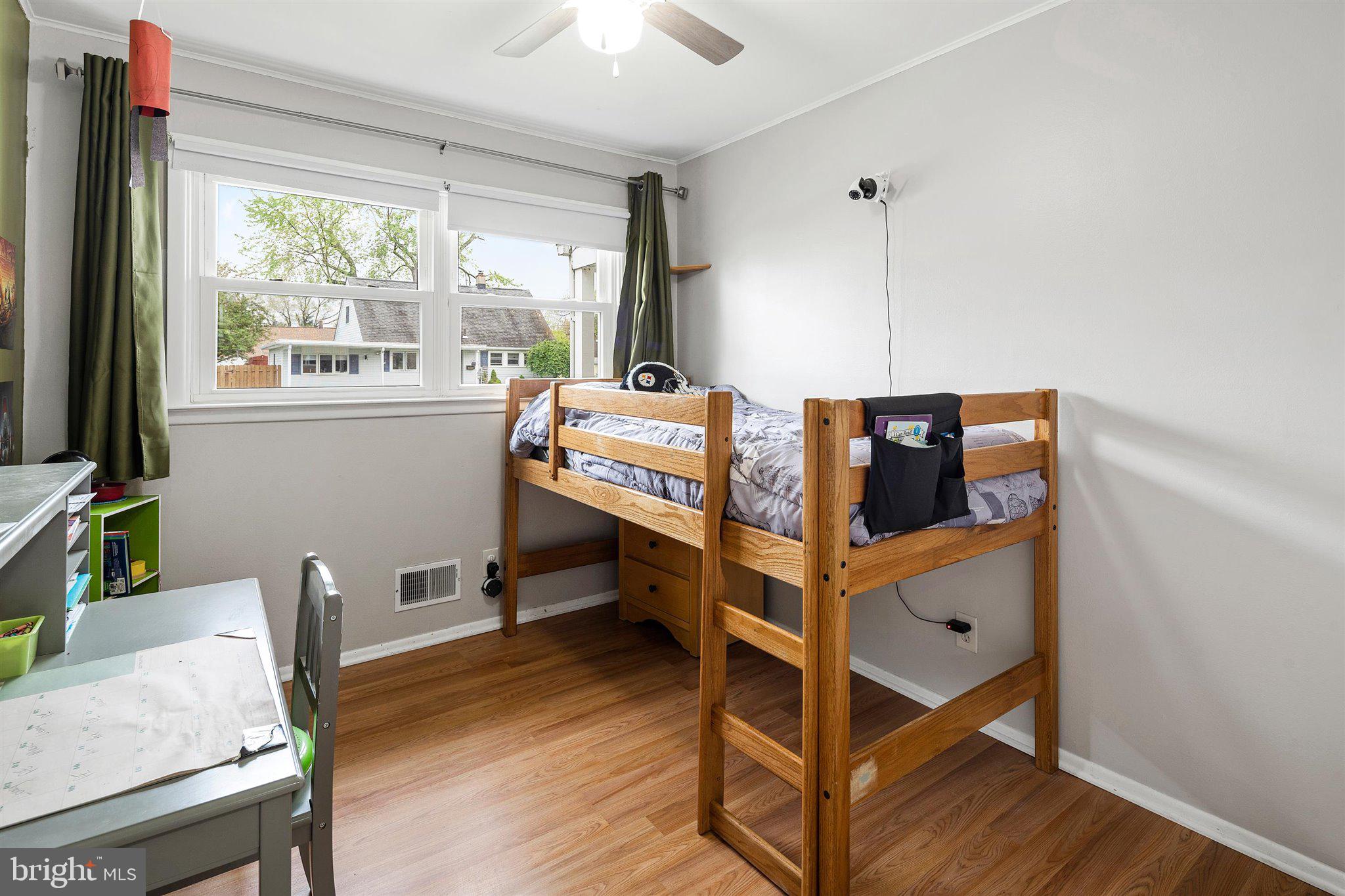 8 Cumberland Road Hamilton, NJ 08690 - Photo 13 of 25
