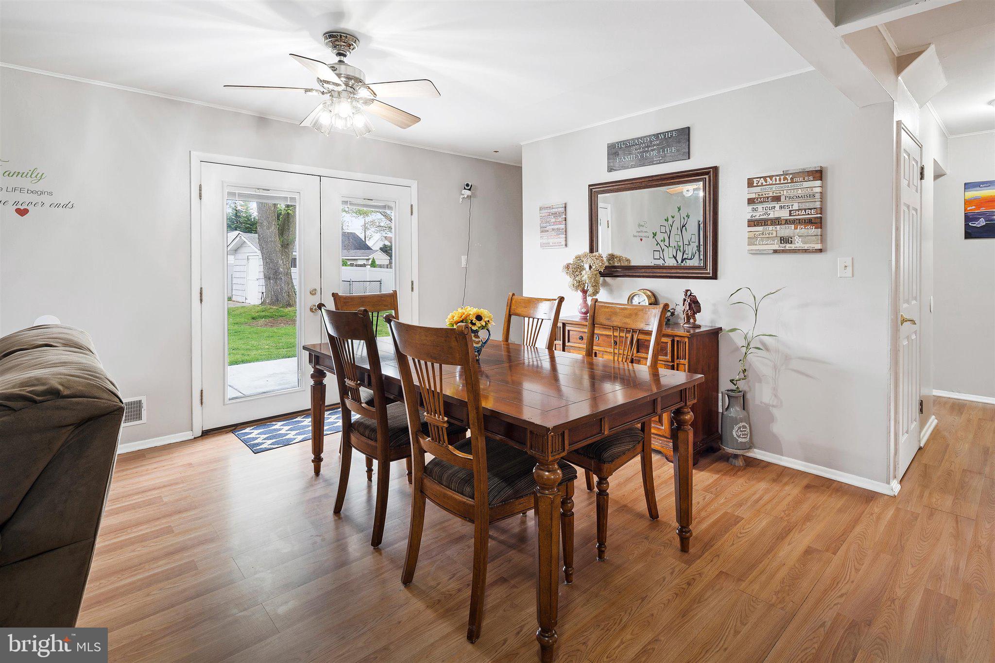 8 Cumberland Road Hamilton, NJ 08690 - Photo 7 of 25