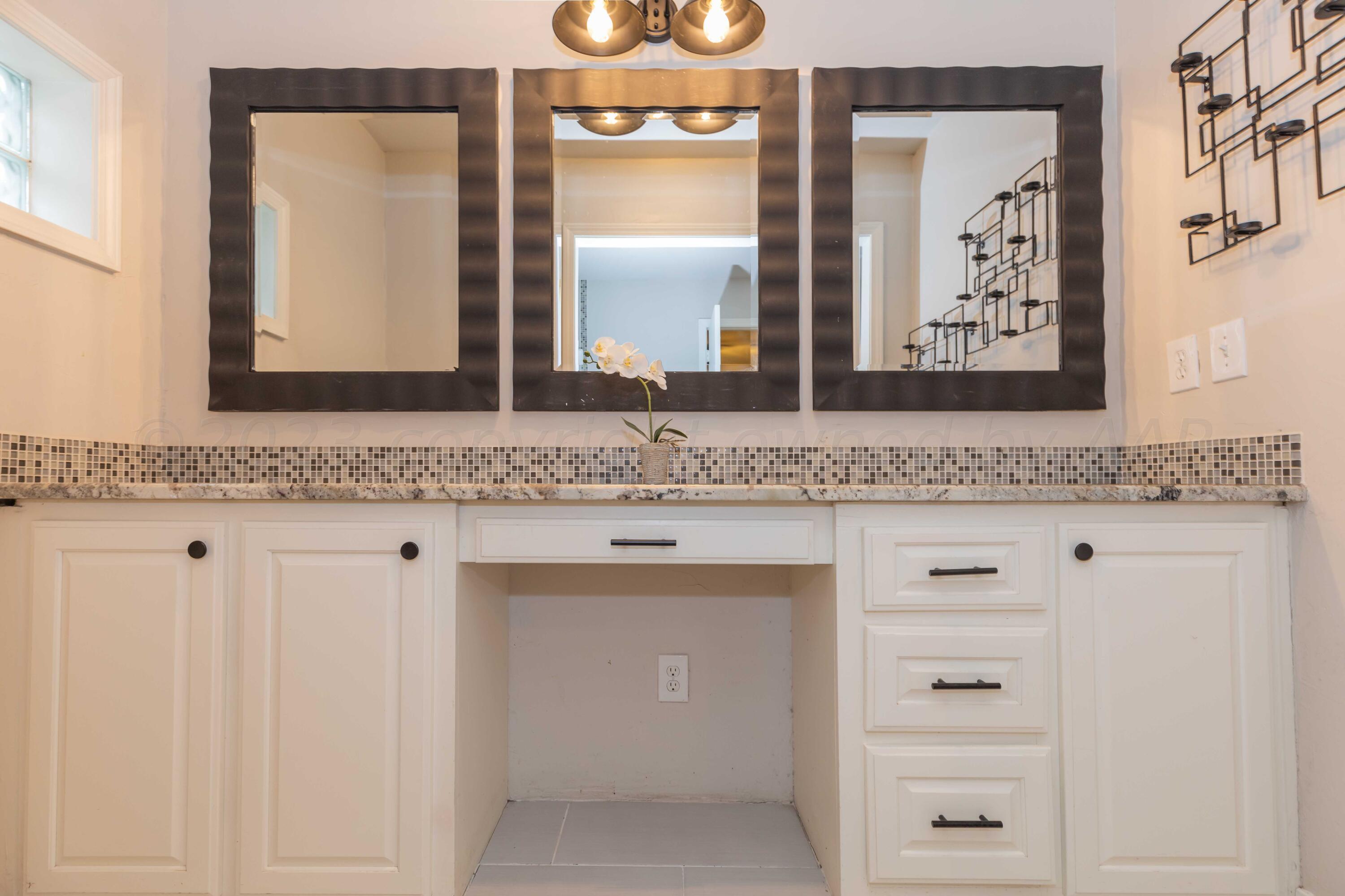 6211 Bayswater Road Amarillo, TX 79109 - Photo 21 of 43 MASTER BATH VIEW 3