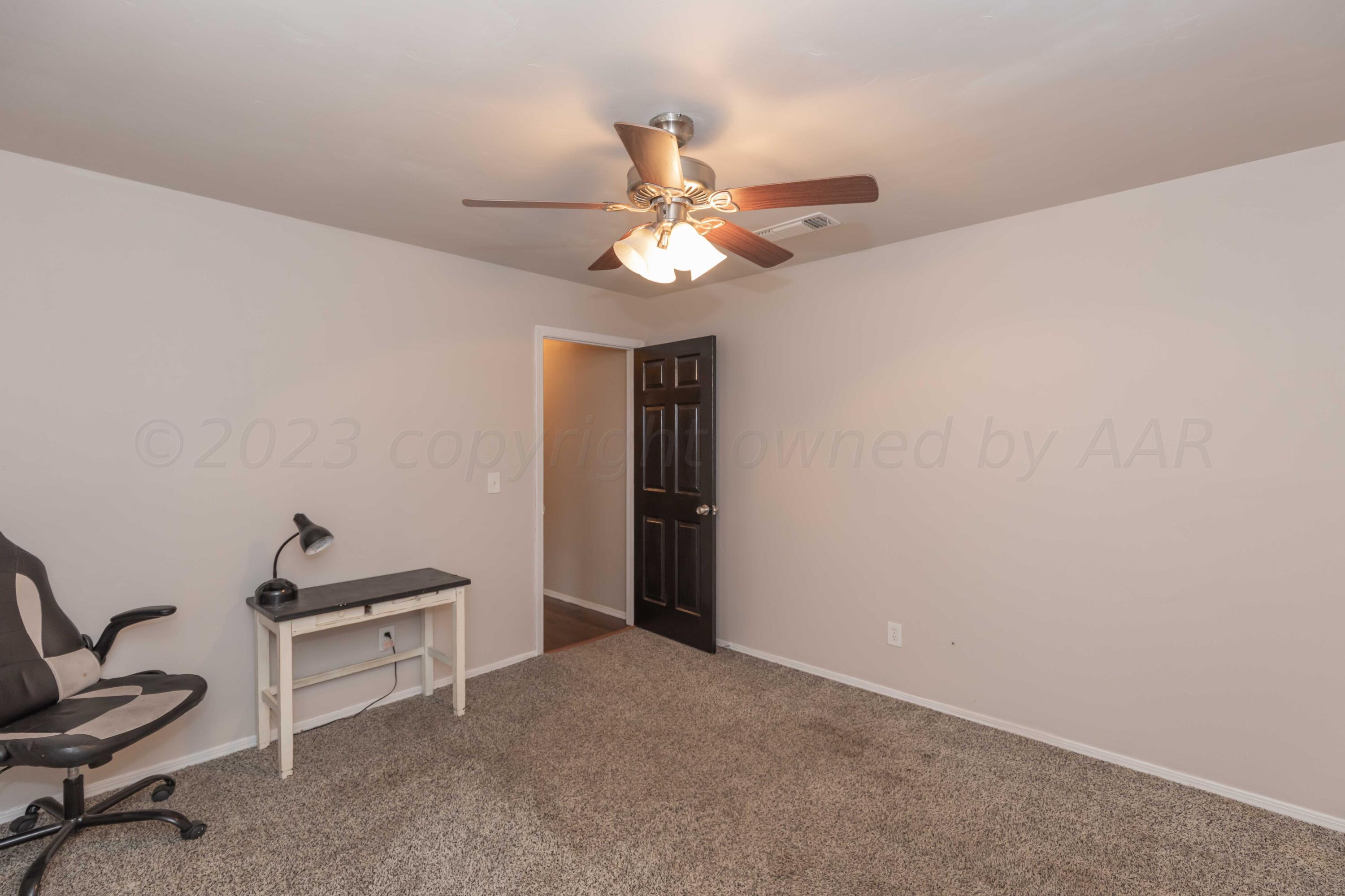 6211 Bayswater Road Amarillo, TX 79109 - Photo 32 of 43 BEDROOM 3 VIEW 3