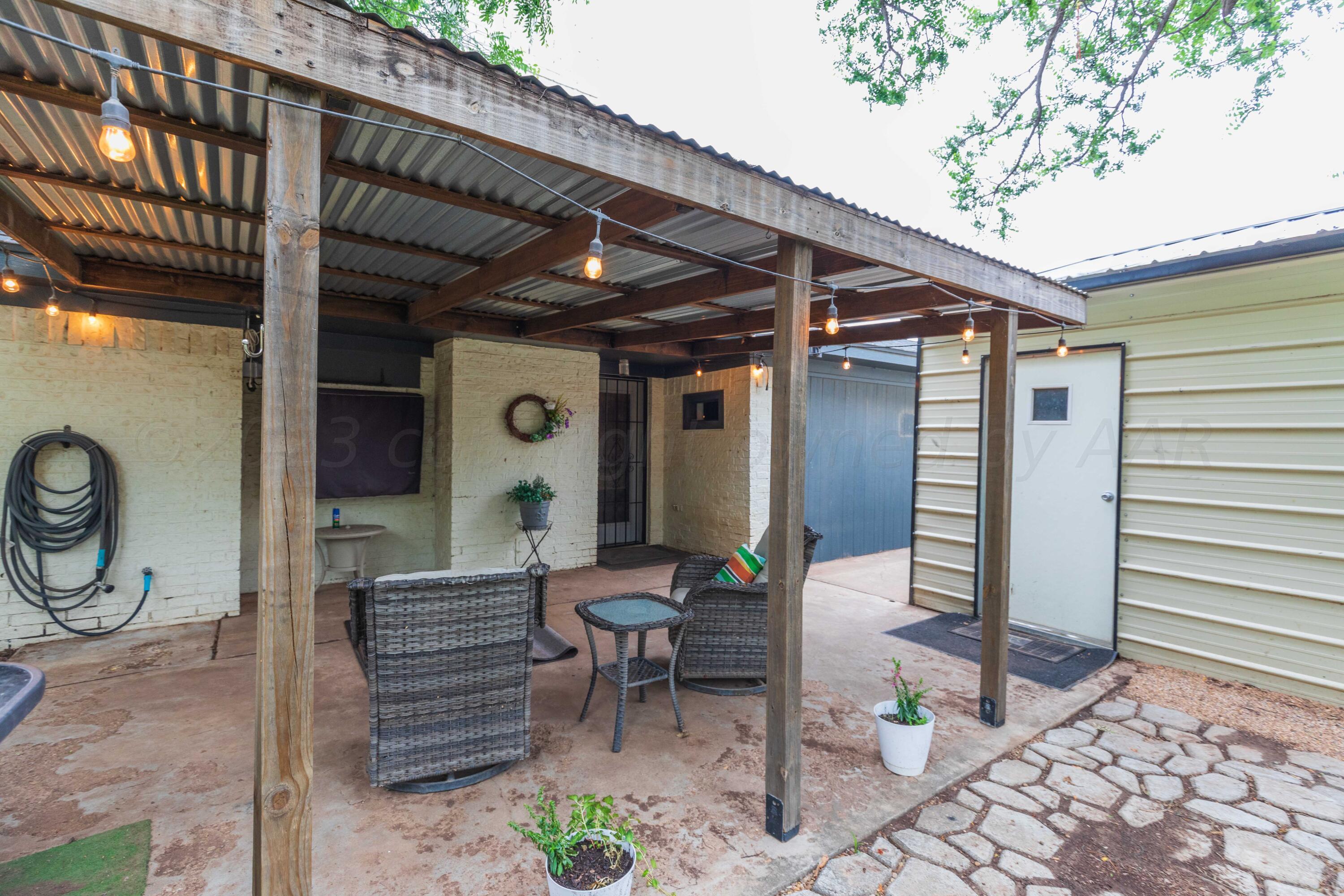 6211 Bayswater Road Amarillo, TX 79109 - Photo 38 of 43 PATIO VIEW 1