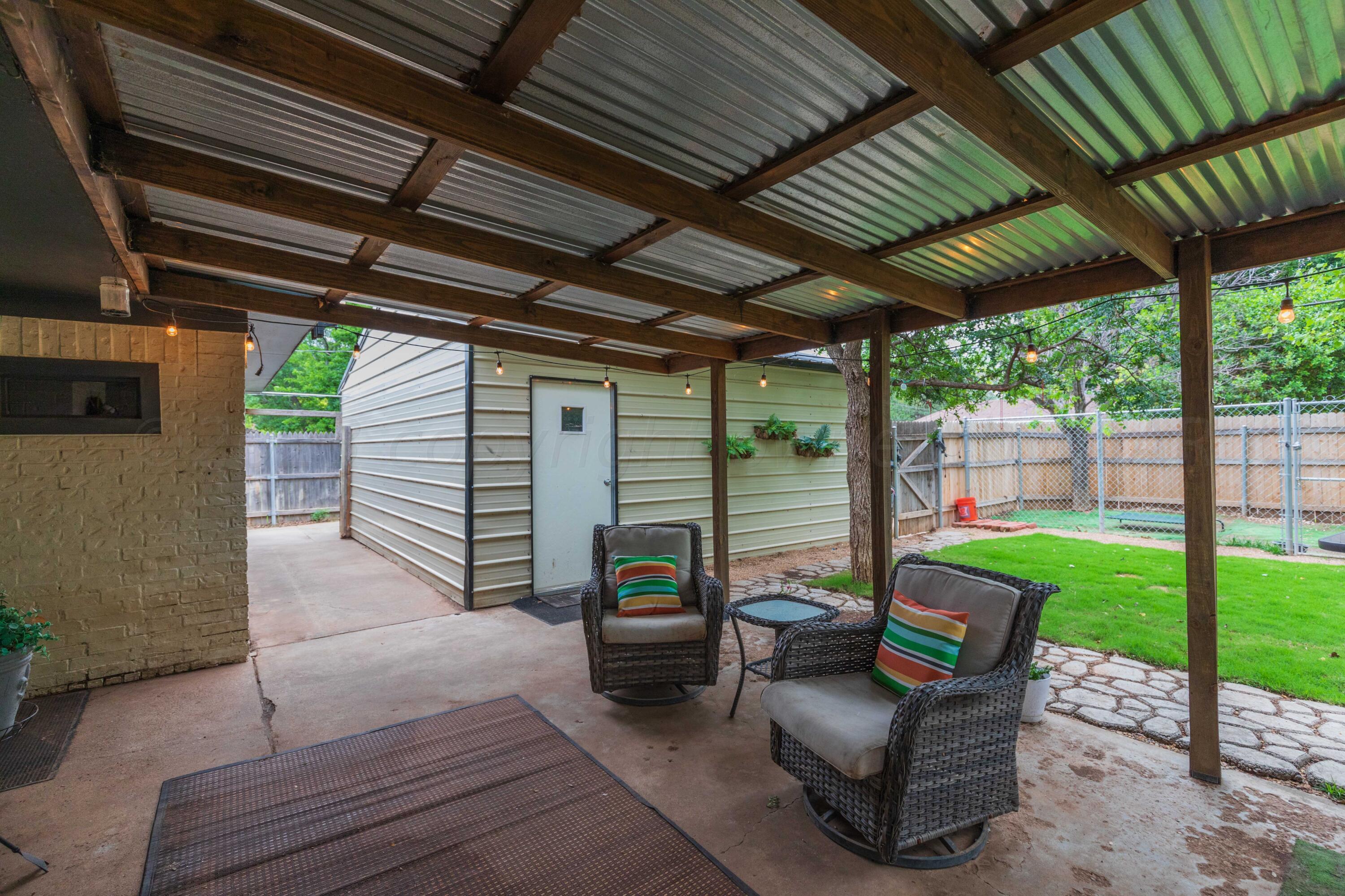 6211 Bayswater Road Amarillo, TX 79109 - Photo 39 of 43 PATIO VIEW 2