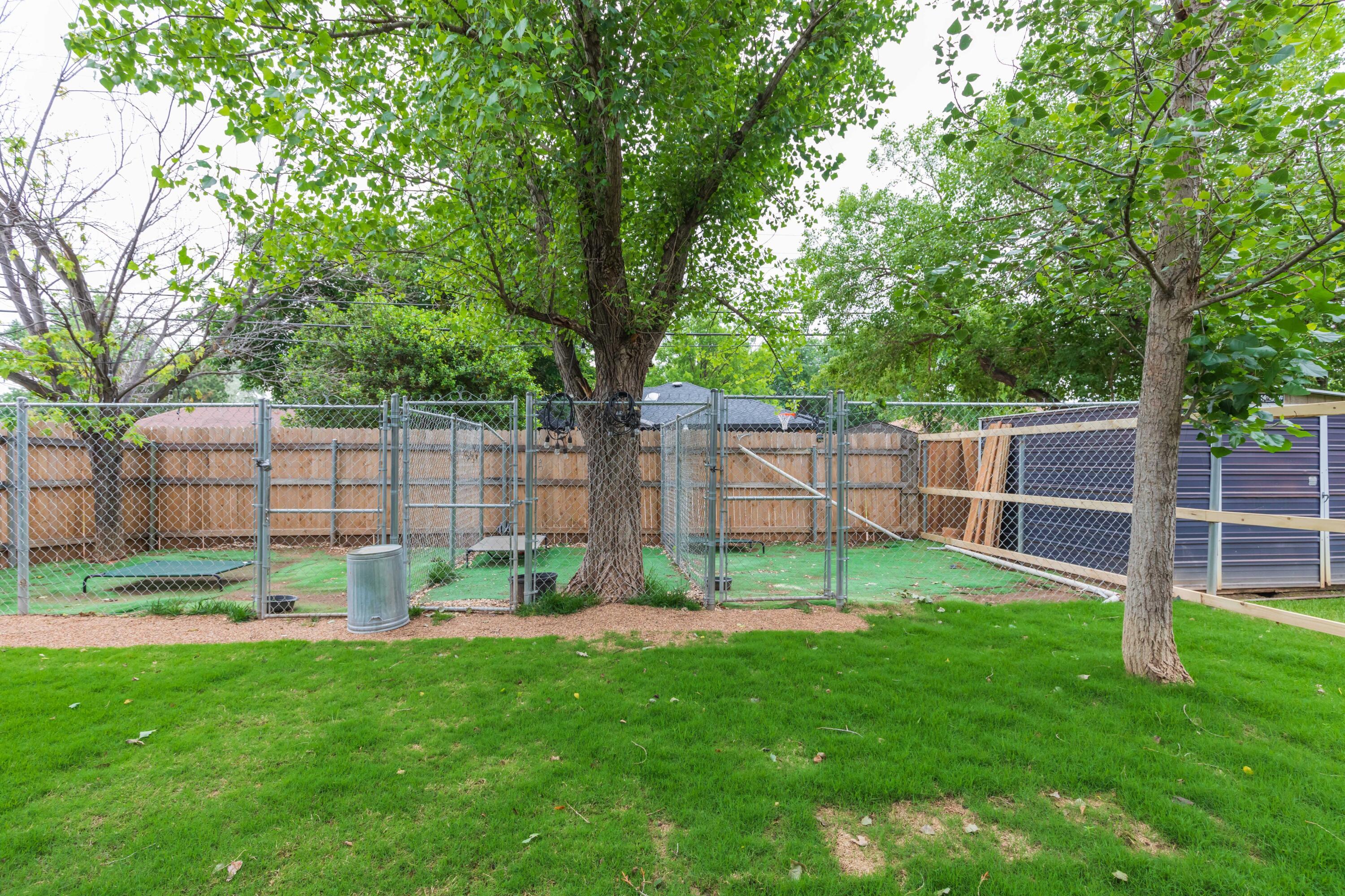 6211 Bayswater Road Amarillo, TX 79109 - Photo 41 of 43 BACKYARD VIEW 2
