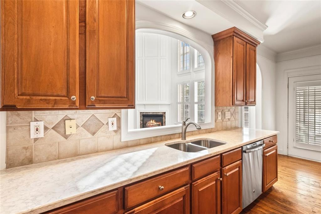 4751 Rosebrook Place Southeast Atlanta, GA 30339 - Photo 18 of 59