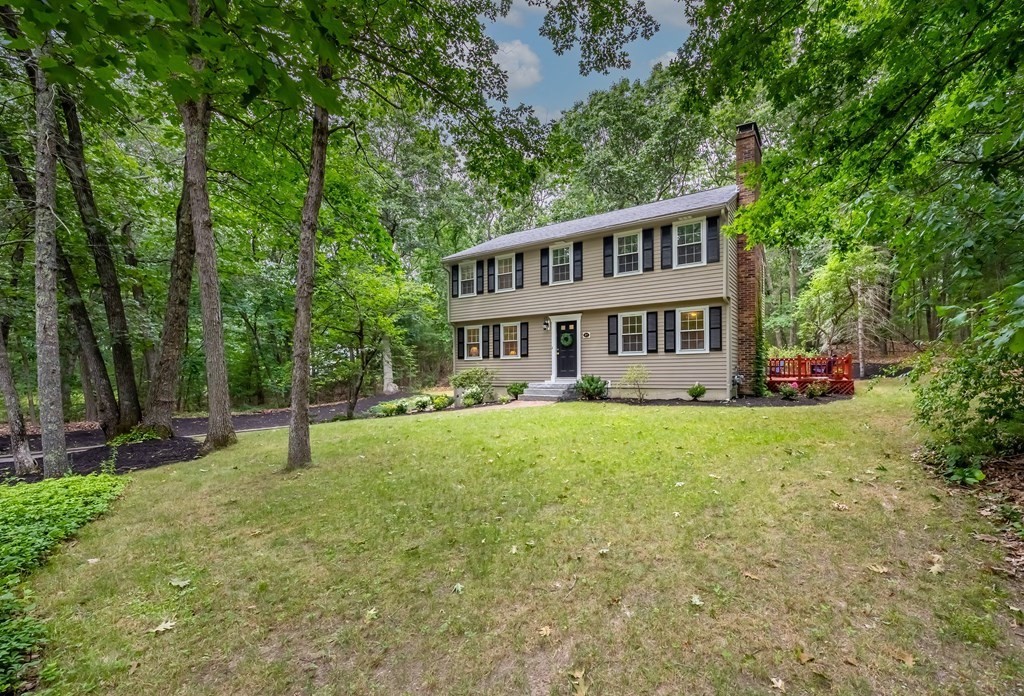 89 Rattlesnake Hill Road Andover, MA 01810 - Photo 1 of 27